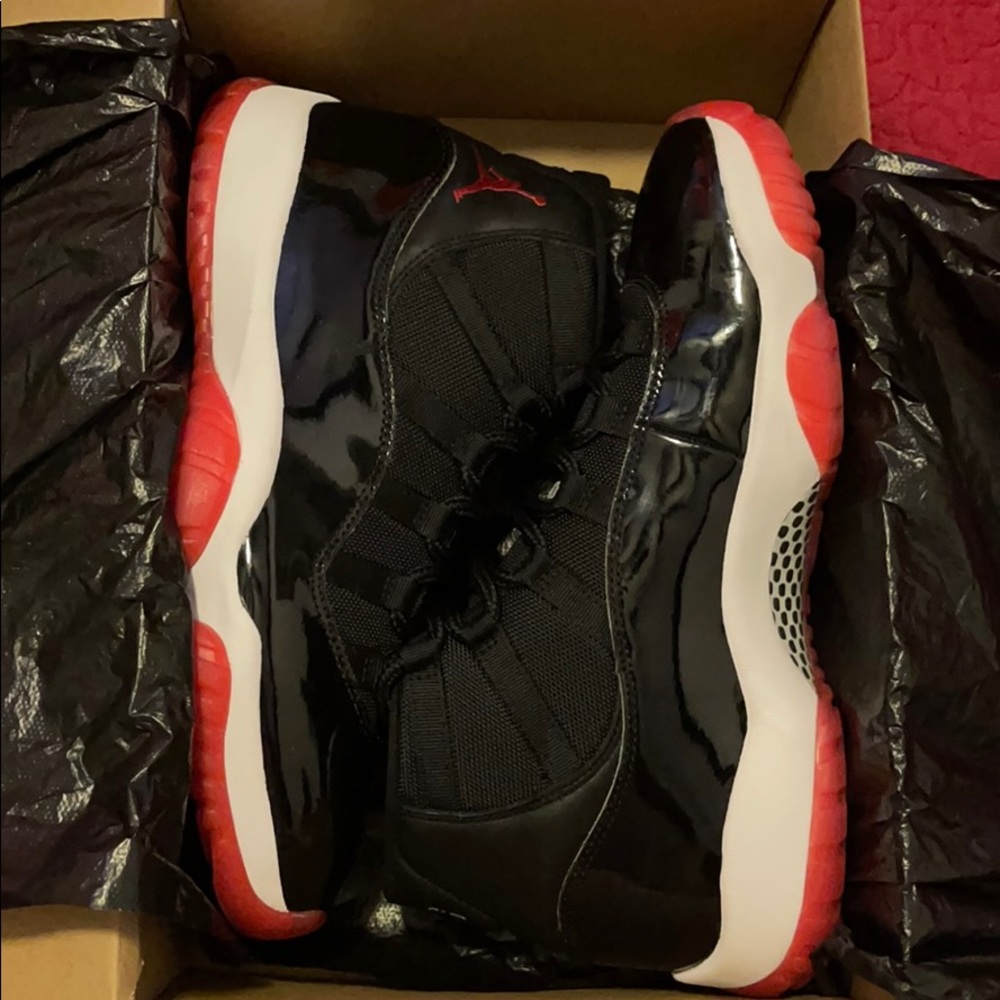 Jordan 11 Bred